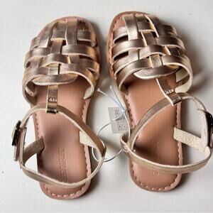 Old Navy Toddler Girls Gold Faux Leather Sandals with Woven Design Sz 9